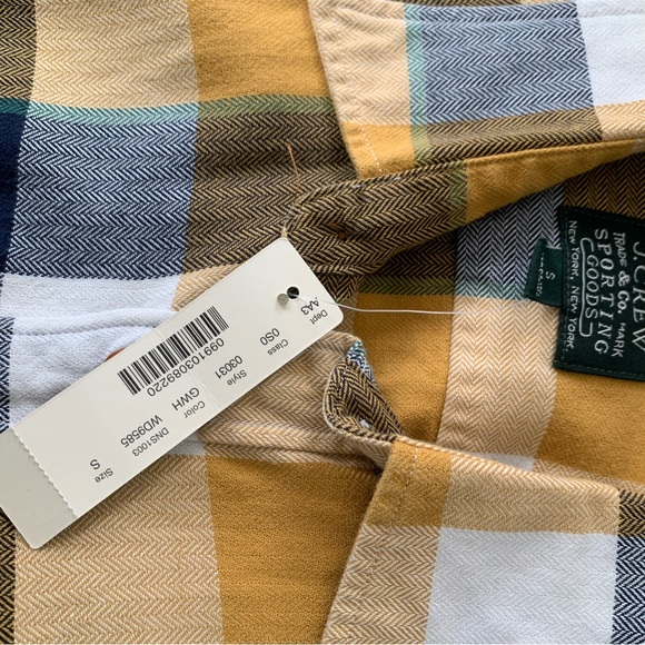 NEW J. Crew Flannel Button Down Collared Shirt Size Small NWT - Picture 5 of 7